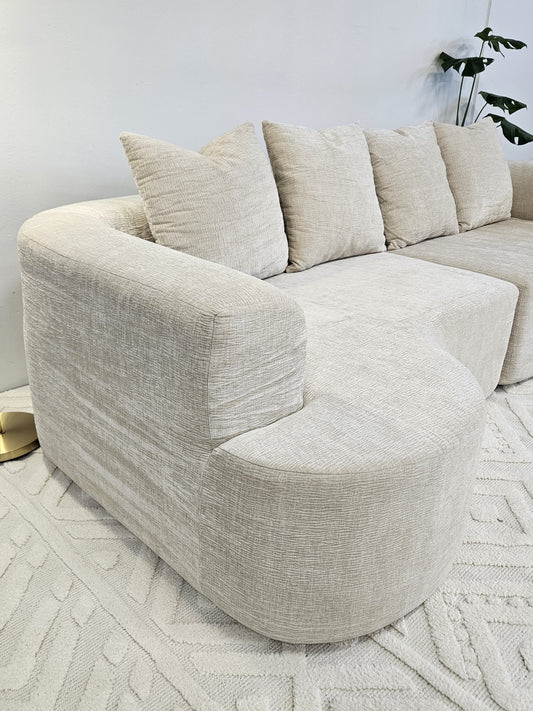 Comforro MUSE CURVE 270 Sculpted Sofa