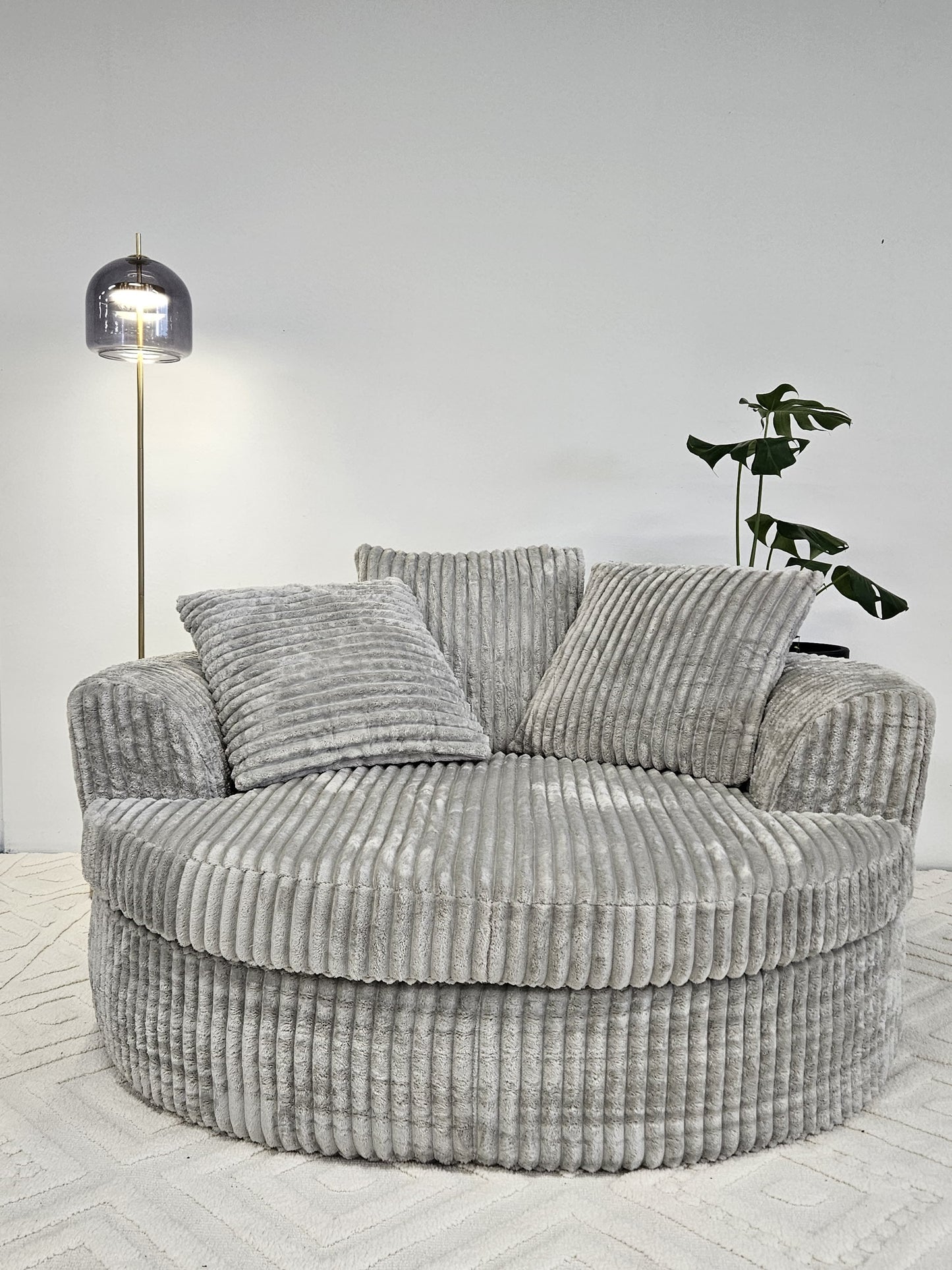 Comforro HALO 145 Round Lounge Chair
